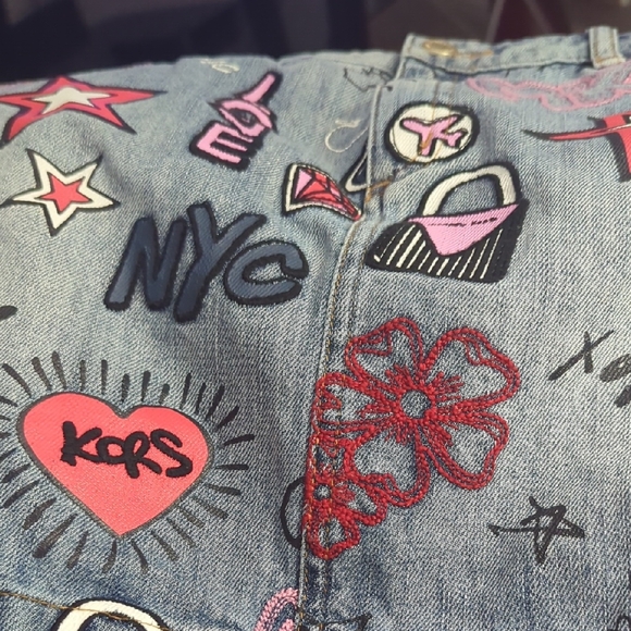 Unique Embroidered Graffiti NYC KORS Mini Denim Skirt Size 4 - Picture 5 of 16